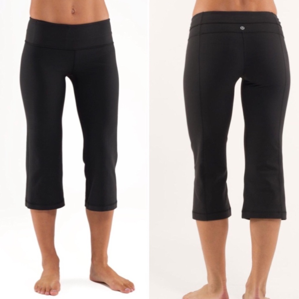 Lululemon Groove Crop
Black Reversible